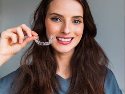 Alexandria Invisalign teeth straightening services